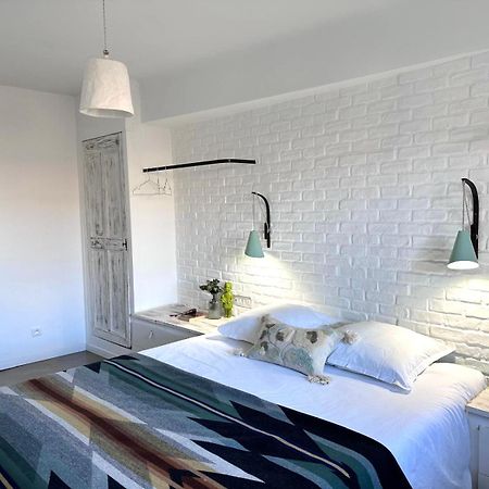Le 40 Appartement LʼIsle-sur-la-Sorgue Buitenkant foto