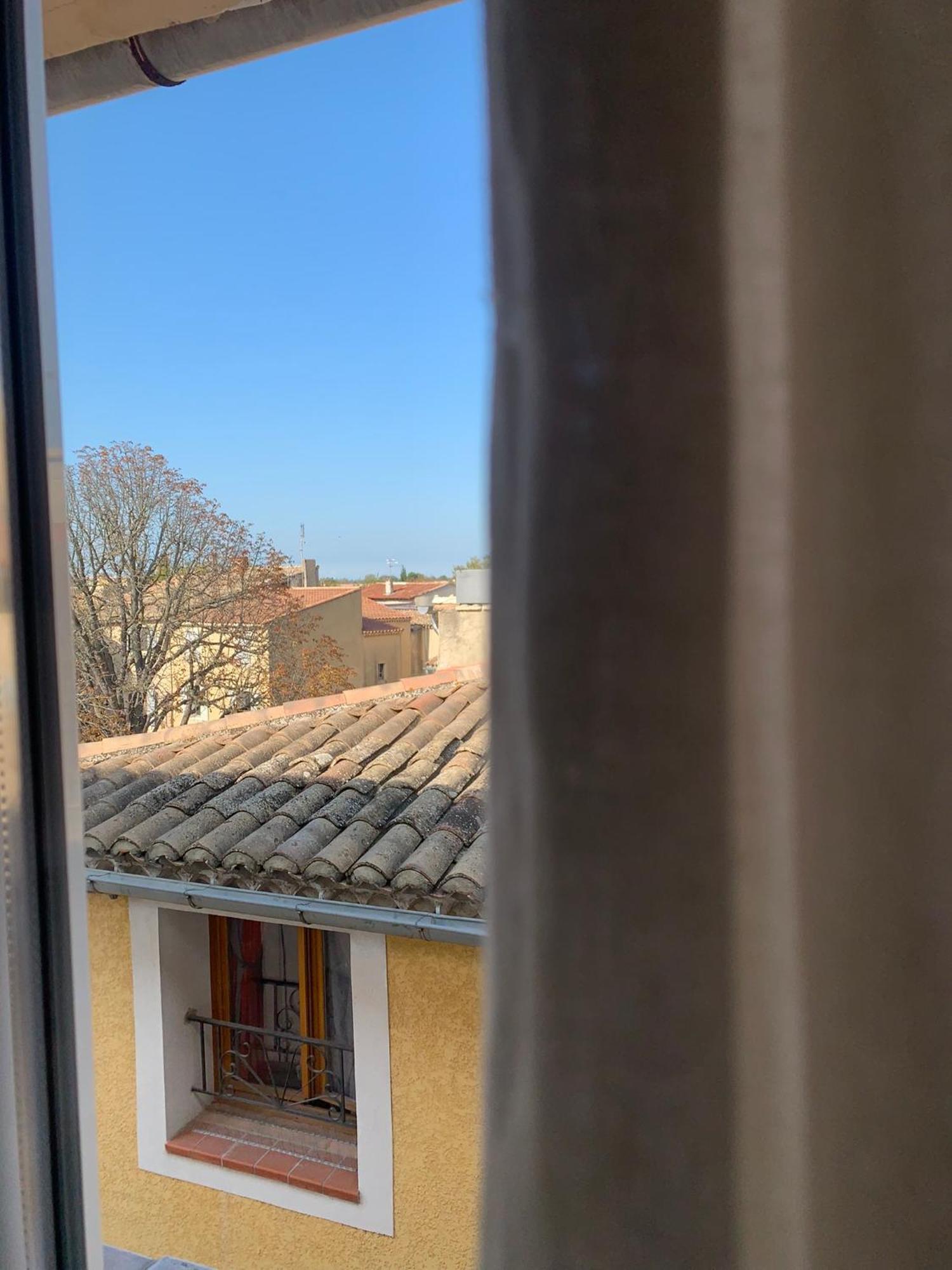 Le 40 Appartement LʼIsle-sur-la-Sorgue Buitenkant foto